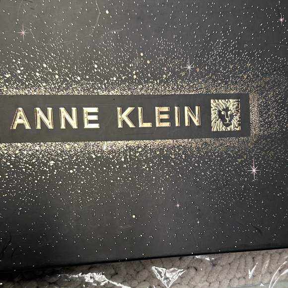 Anne Klein Black Perforated Clutch and Wallet Set - Picture 5 of 5